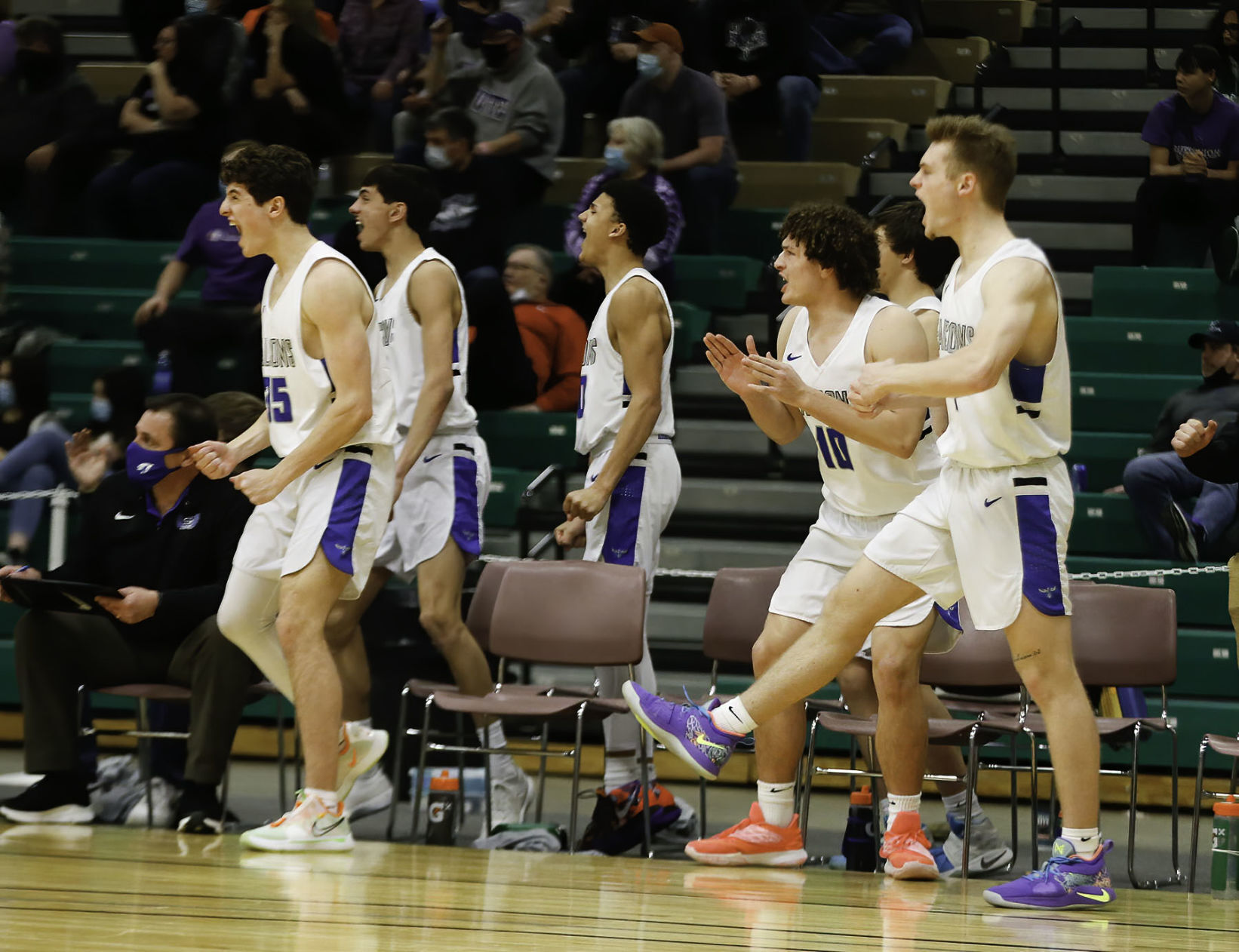 031021-ir-spt-boys-basketball-Skyview-6.jpg